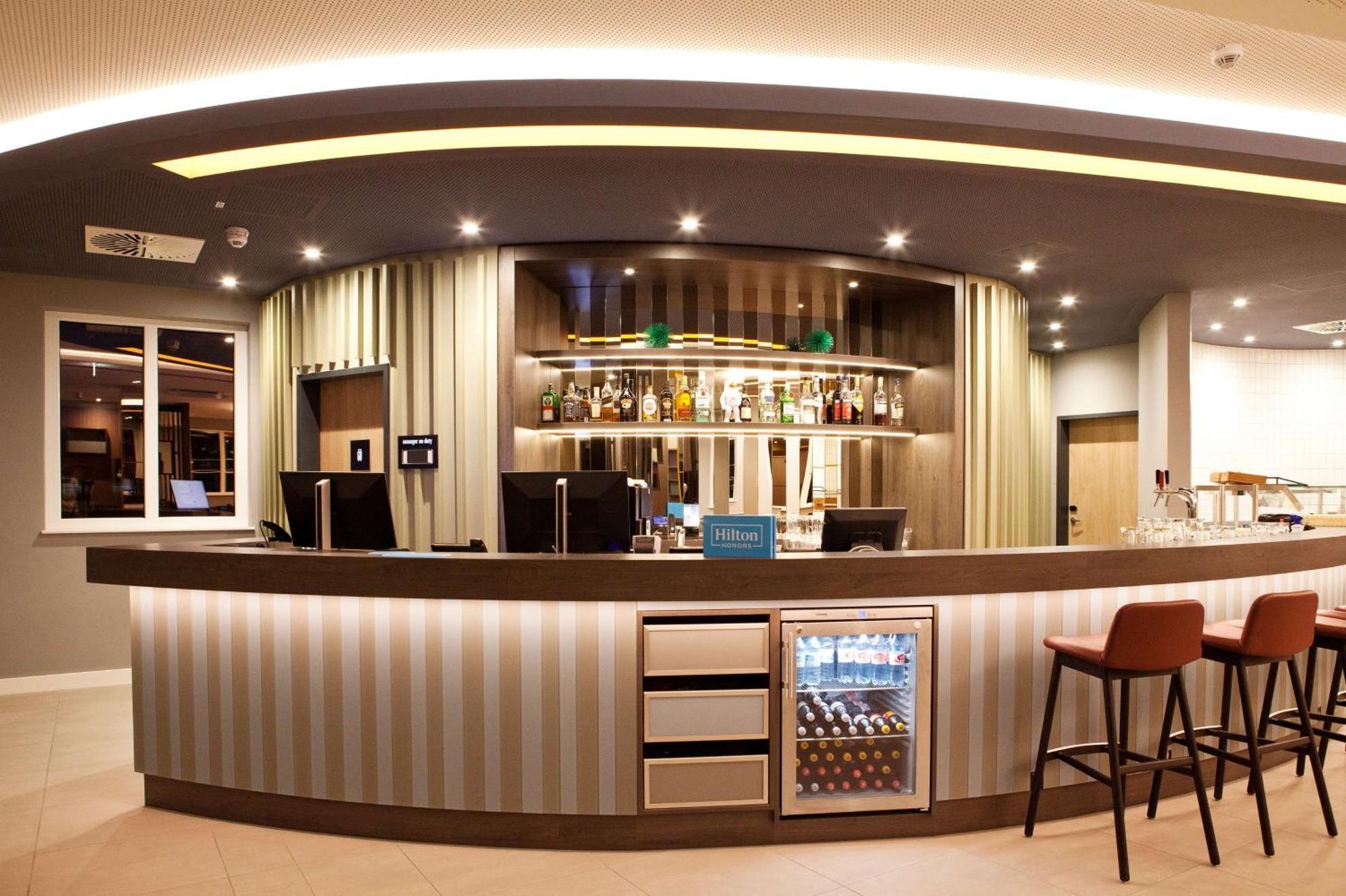 Hampton By Hilton Regensburg Hotel Екстериор снимка