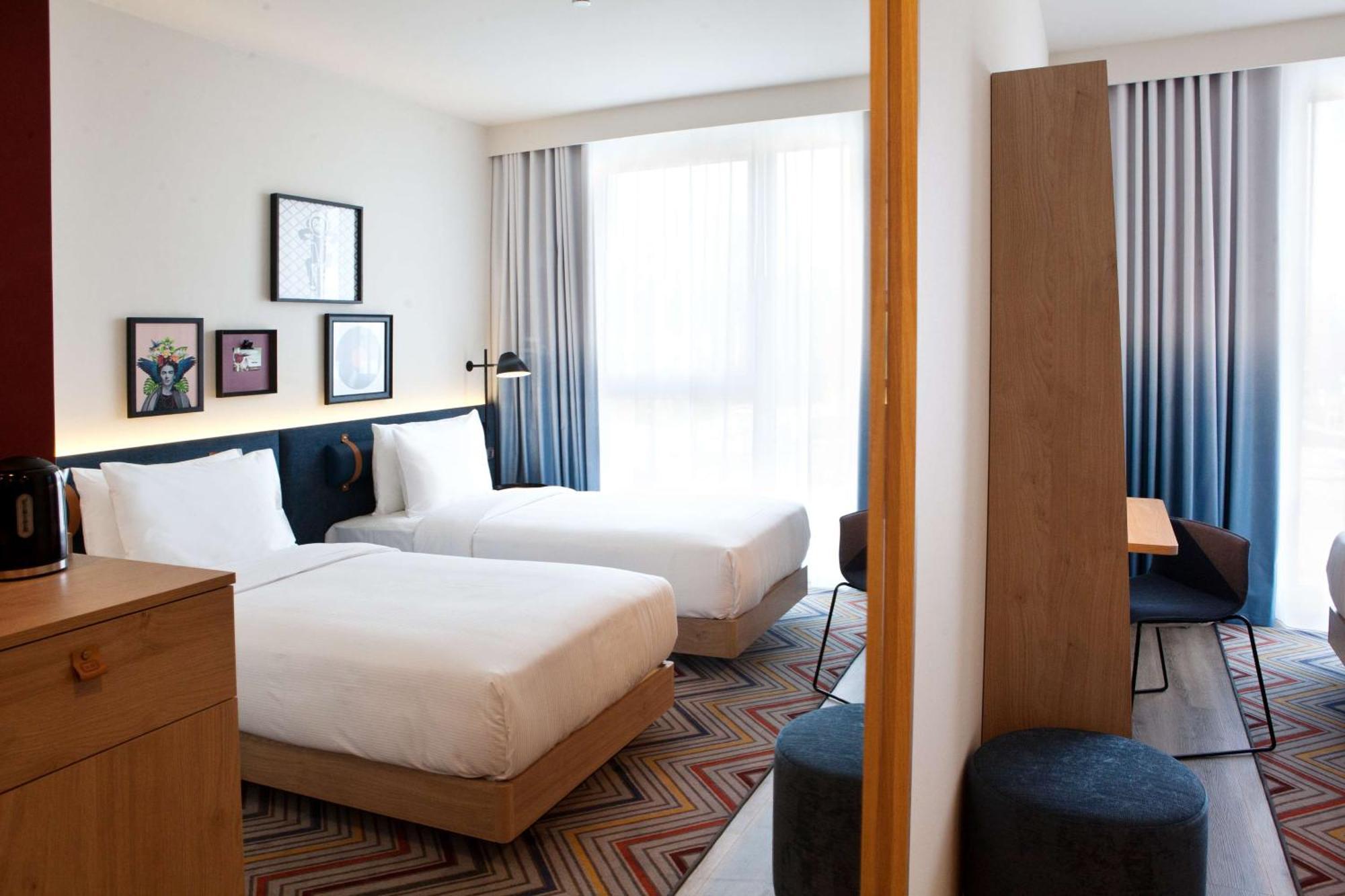 Hampton By Hilton Regensburg Hotel Екстериор снимка