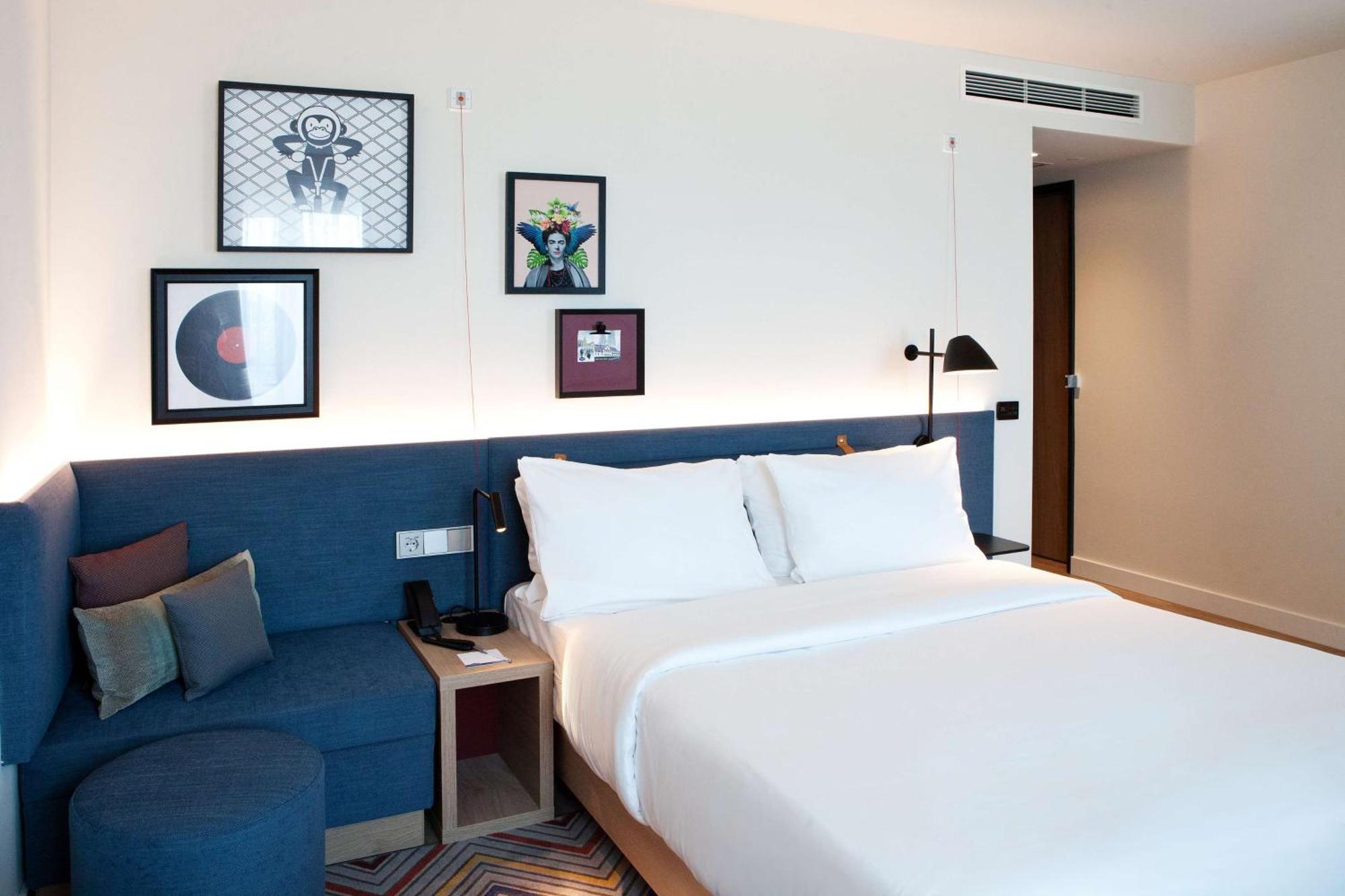 Hampton By Hilton Regensburg Hotel Екстериор снимка