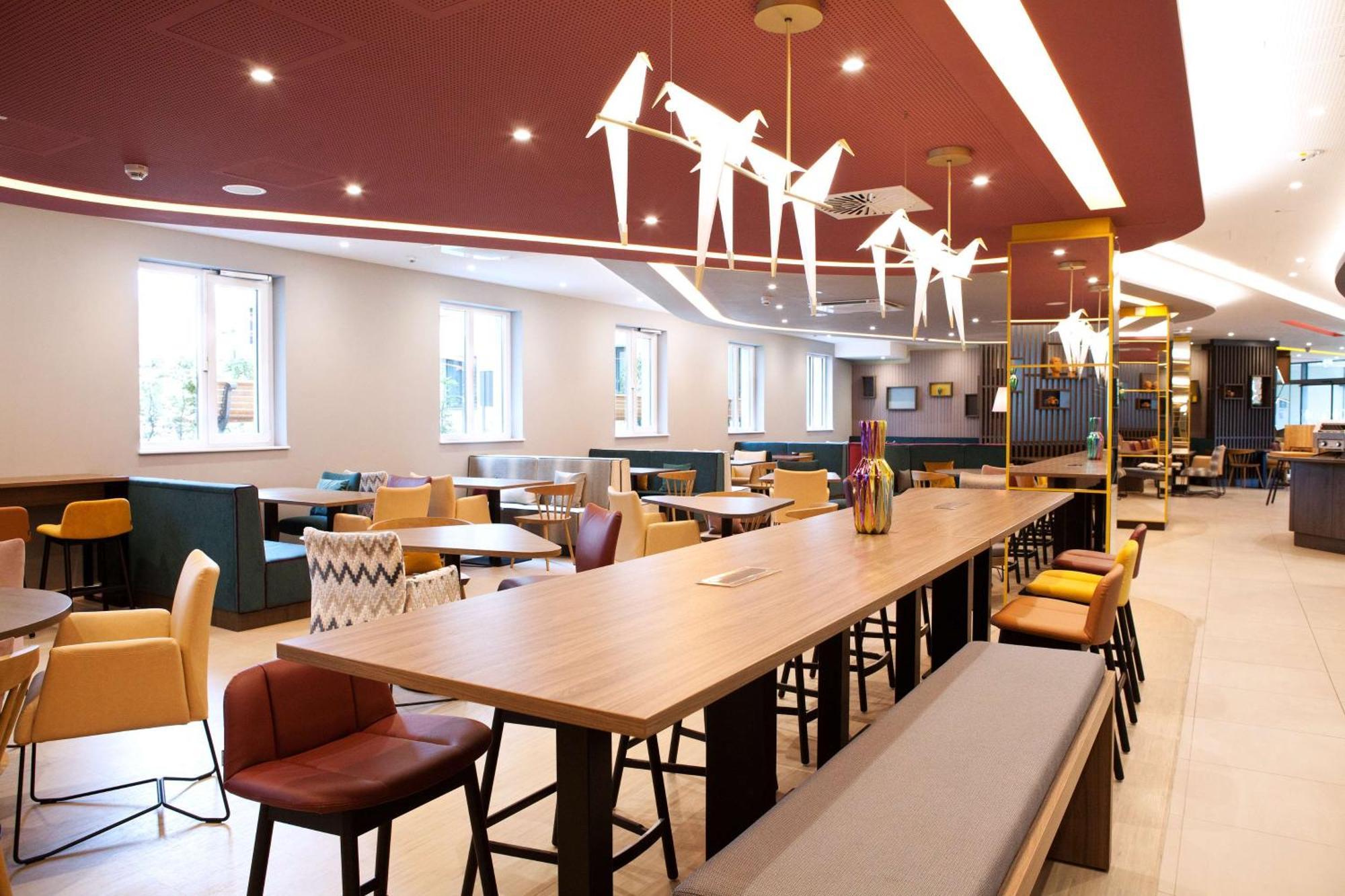 Hampton By Hilton Regensburg Hotel Екстериор снимка