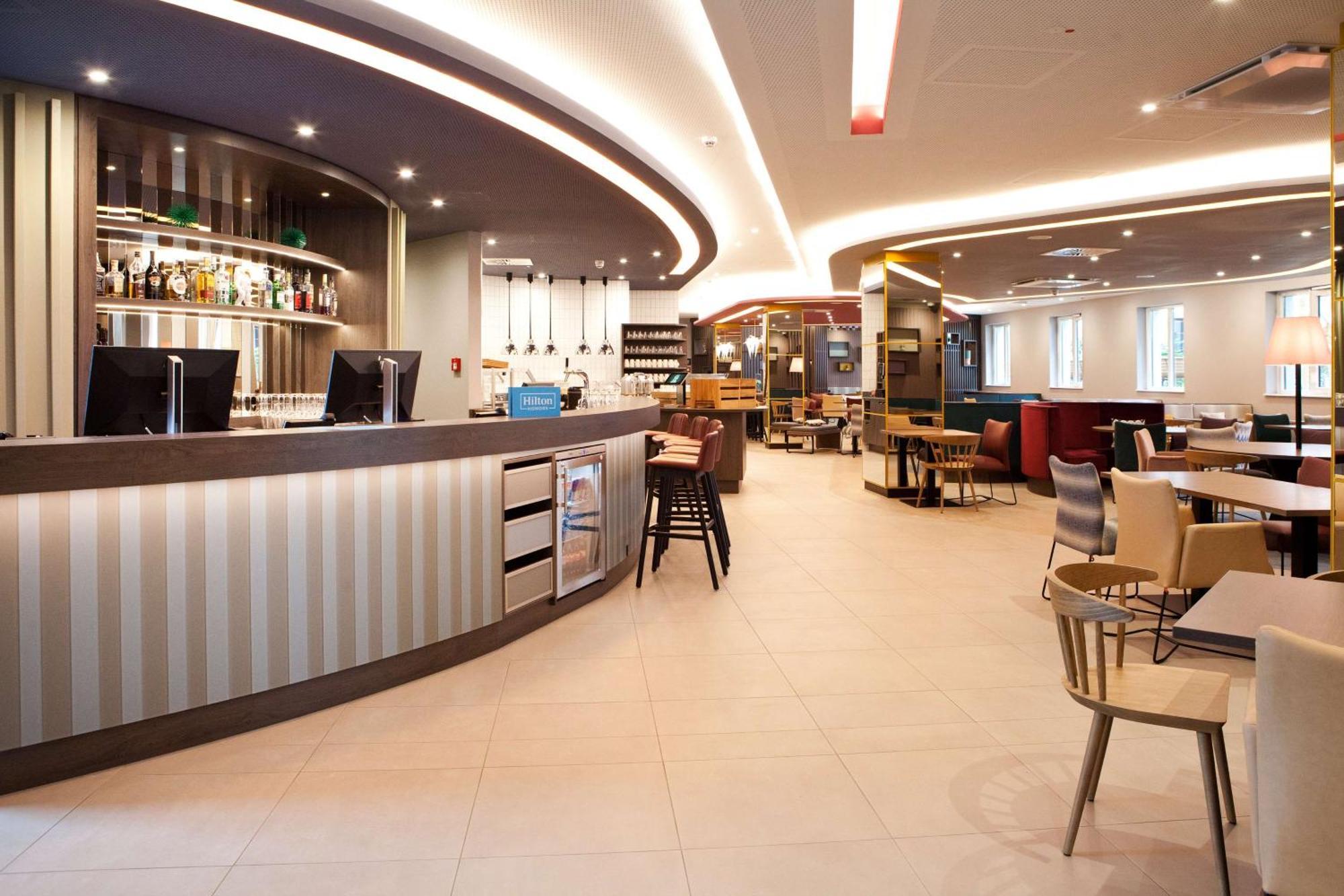 Hampton By Hilton Regensburg Hotel Екстериор снимка