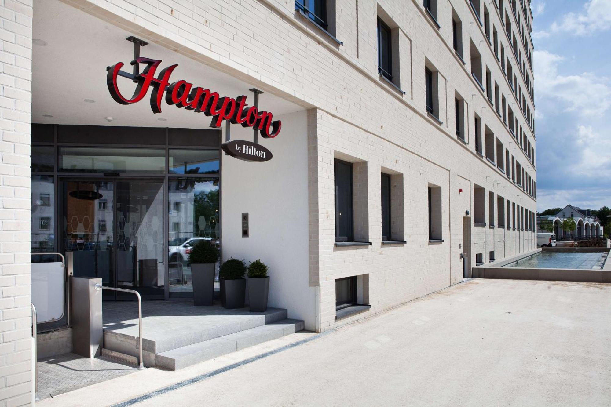 Hampton By Hilton Regensburg Hotel Екстериор снимка